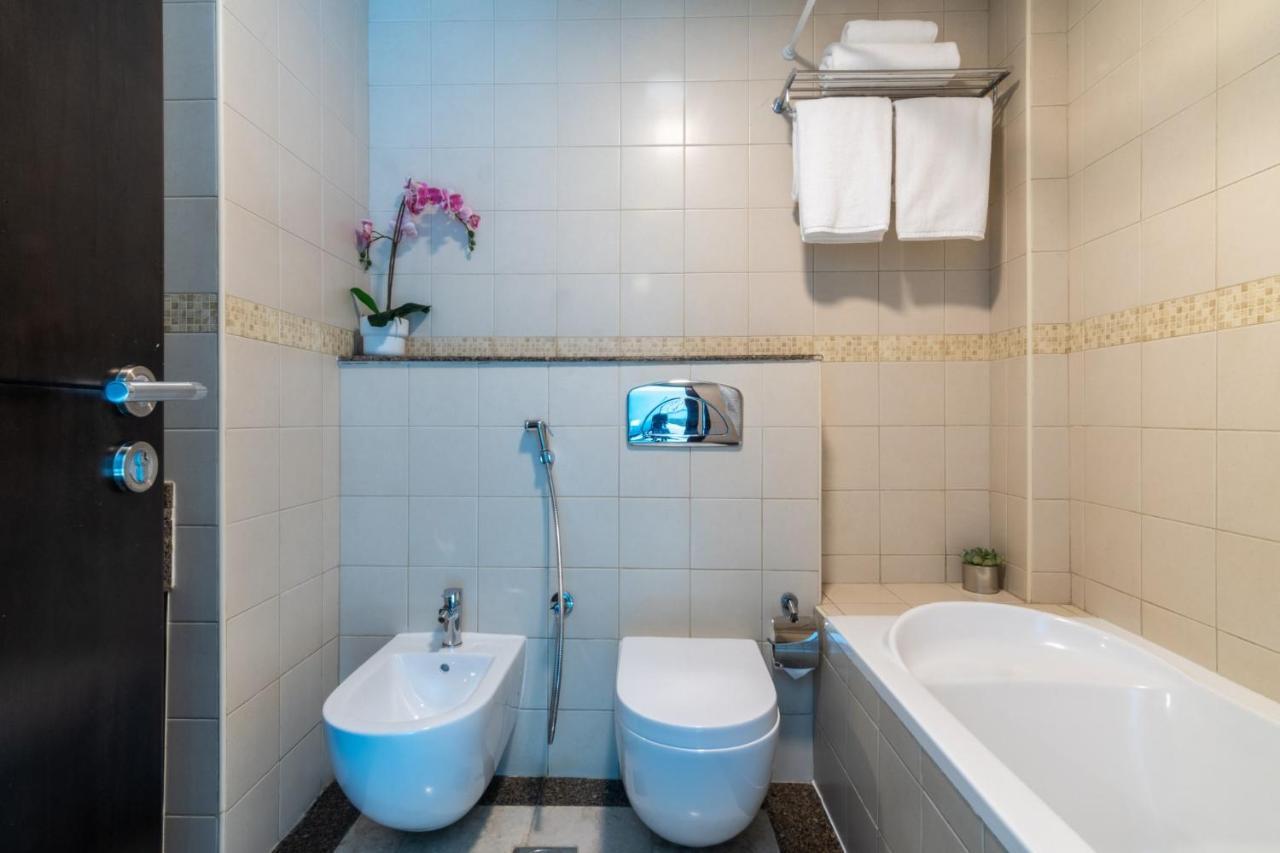 The Smart Concierge - Bay Central Dubai Luaran gambar